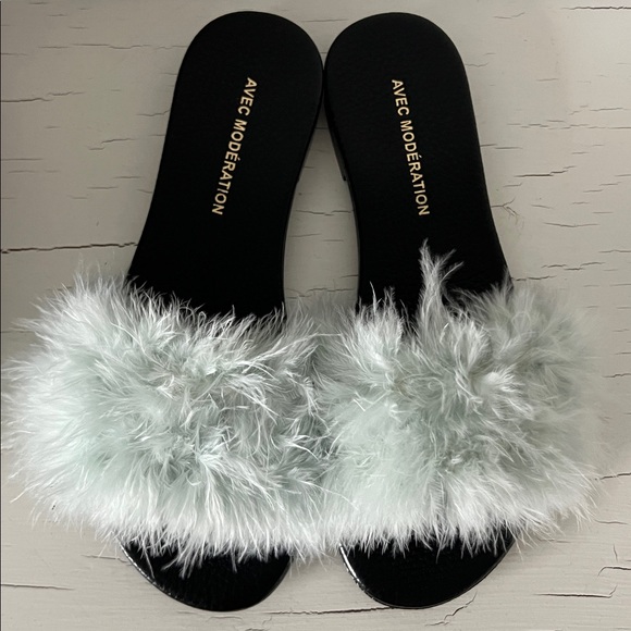 avec moderation Shoes - Luxury Feather Slide Sandals Light Blue Made in Italy NWT Size 36 (Women’s 5)